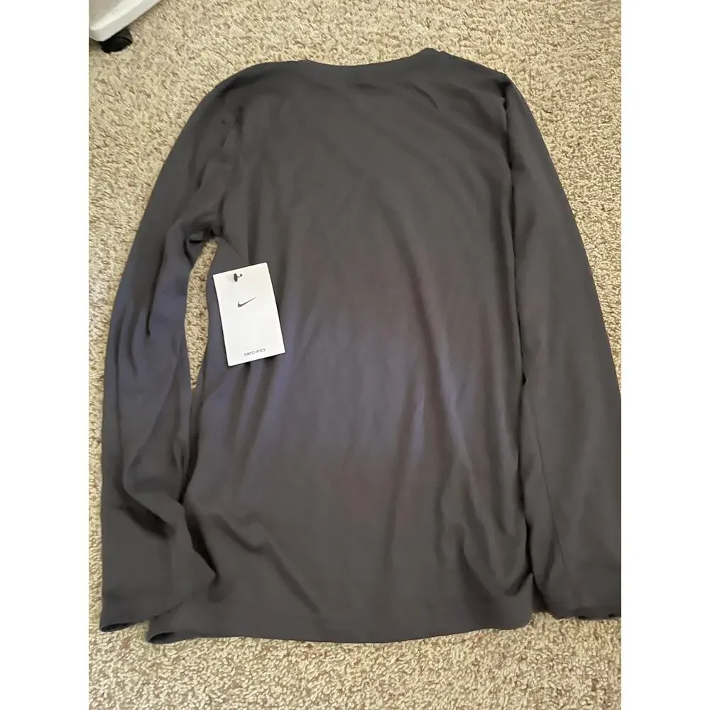 NWT Nike boys large long sleeve shirt